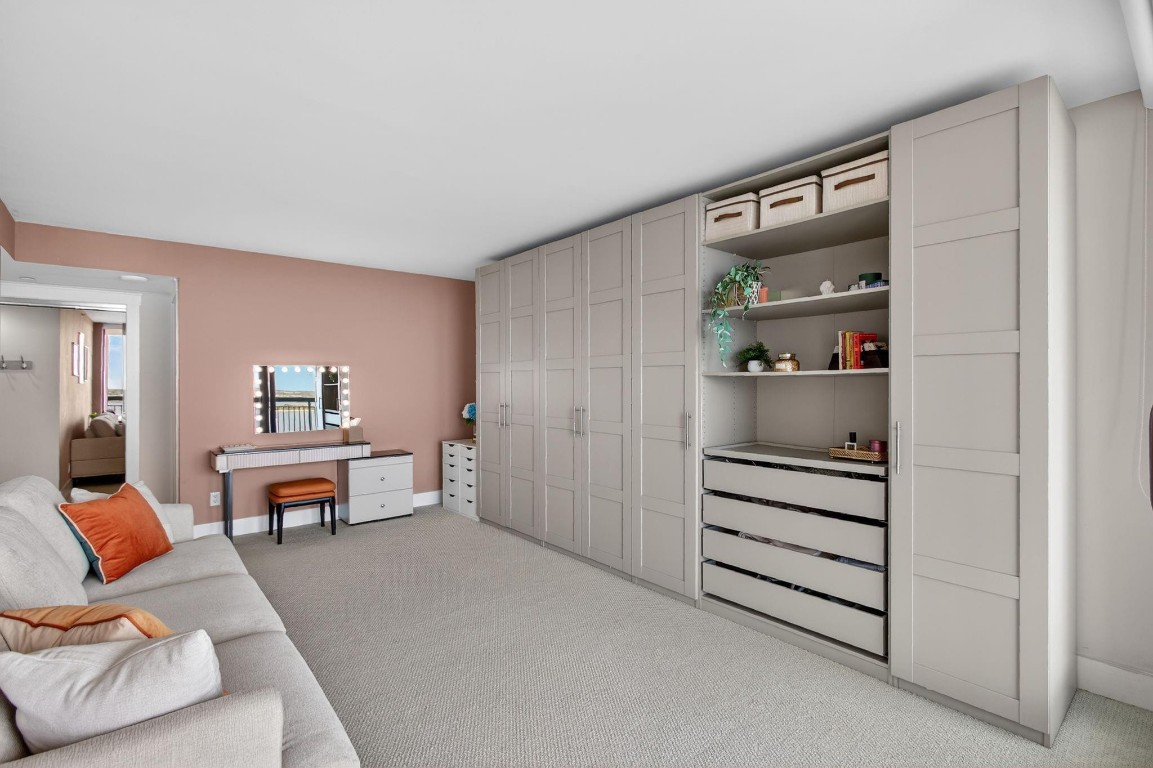 5380 N Ocean #12J Riviera Beach, FL 33404