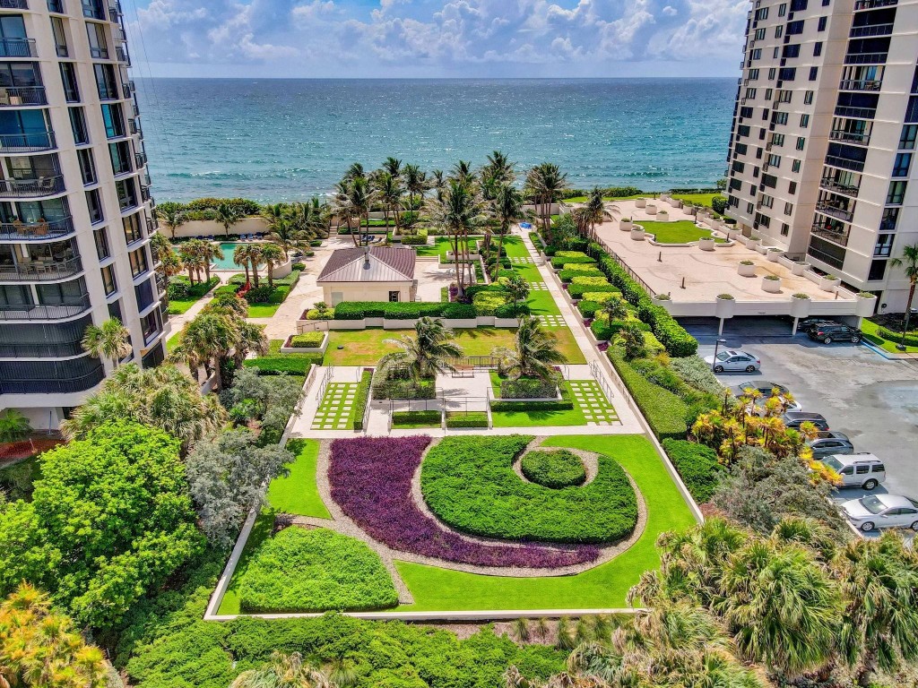 5380 N Ocean #12J Riviera Beach, FL 33404