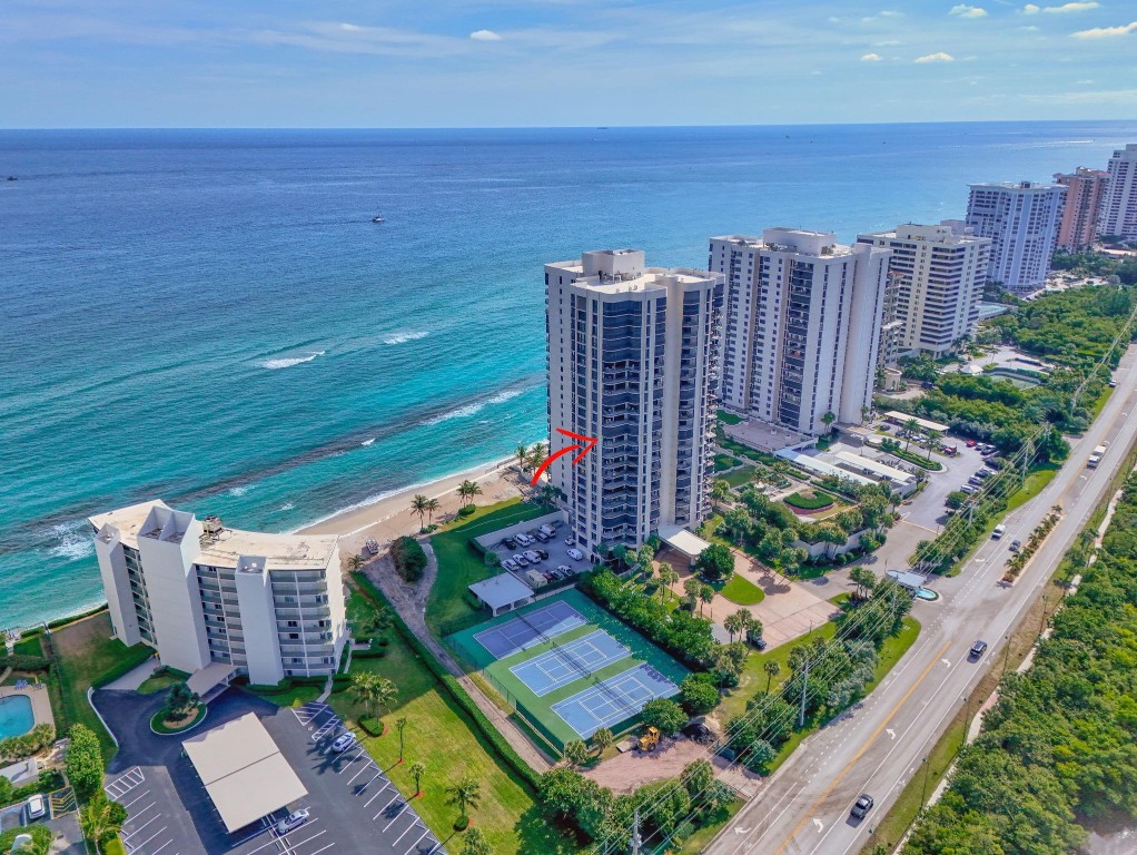5380 N Ocean #12J Riviera Beach, FL 33404
