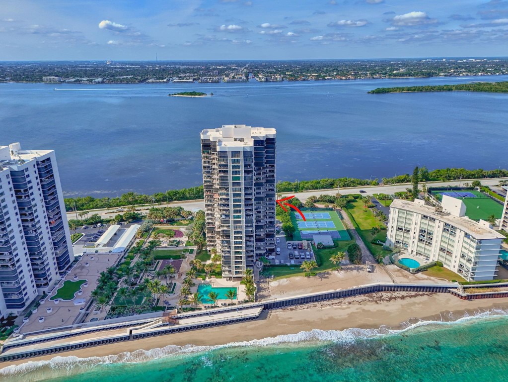 5380 N Ocean #12J Riviera Beach, FL 33404