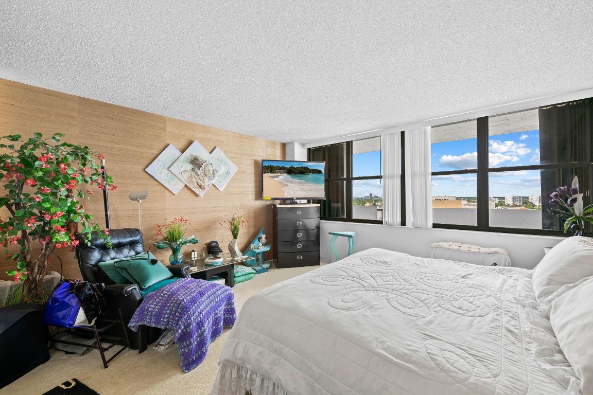 936 Intracoastal #14C Fort Lauderdale, FL 33304