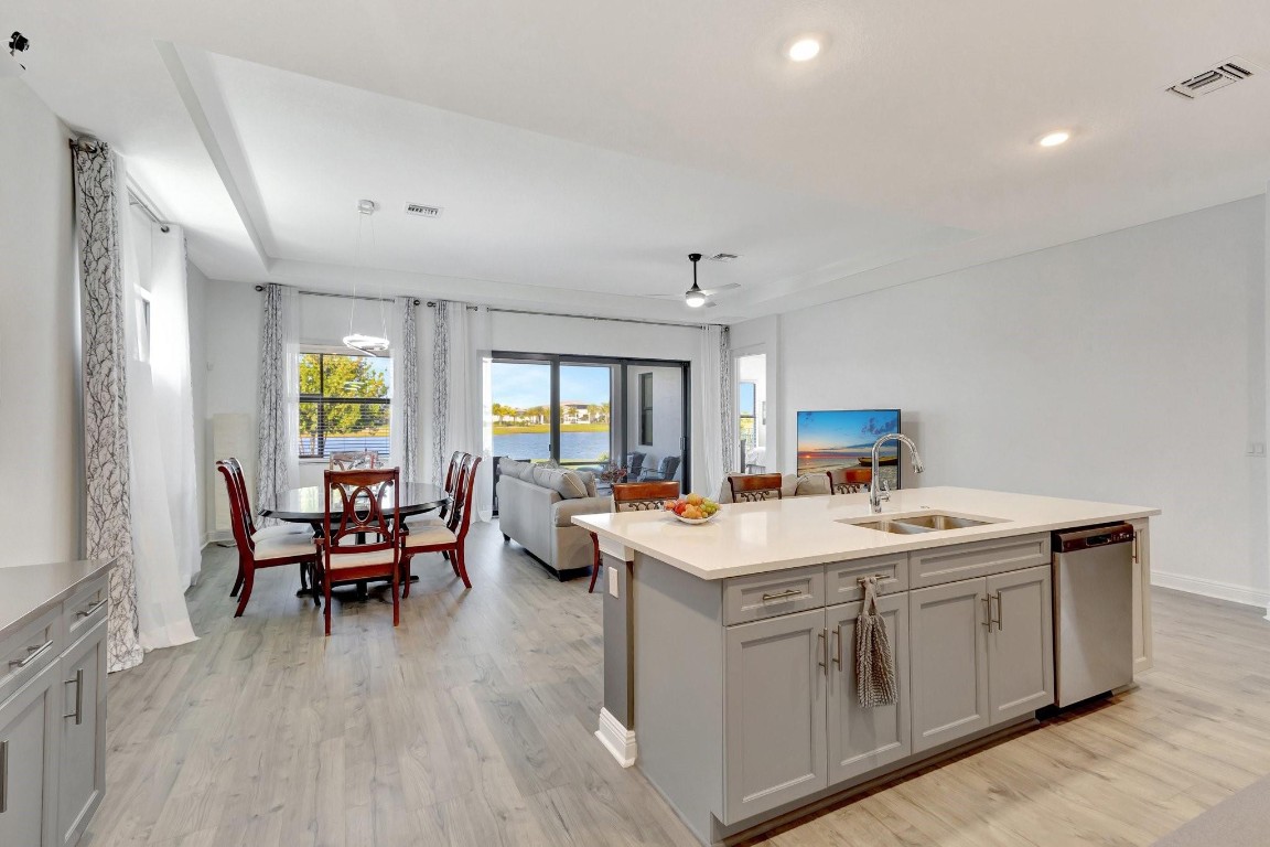 15865 Ln Loxahatchee, FL 33470