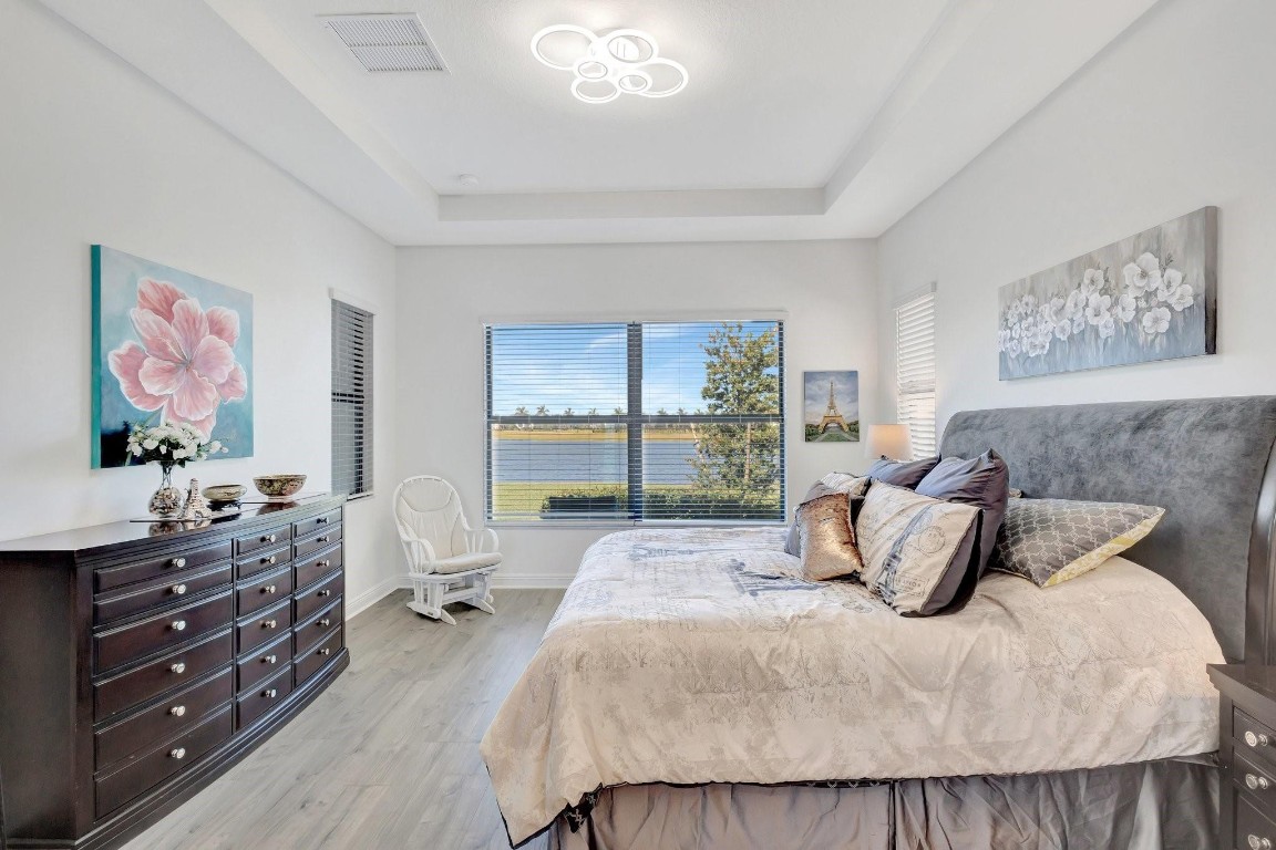 15865 Ln Loxahatchee, FL 33470