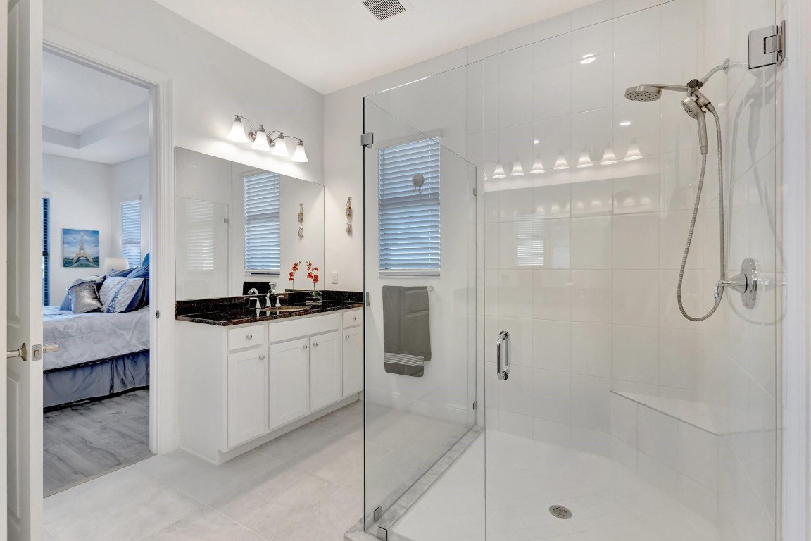 15865 Ln Loxahatchee, FL 33470