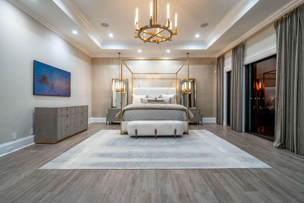 2457 NE 26th Lighthouse Point, FL 33064