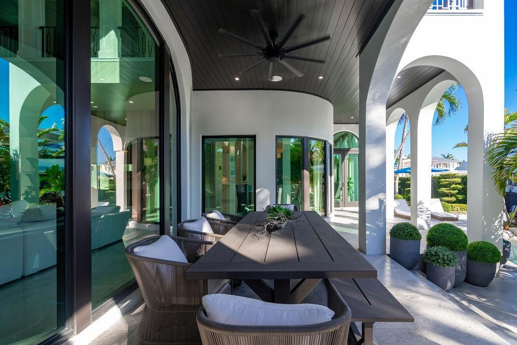 2457 NE 26th Lighthouse Point, FL 33064