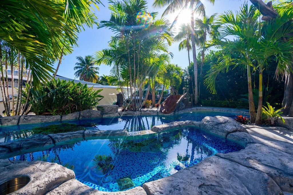 2457 NE 26th Lighthouse Point, FL 33064