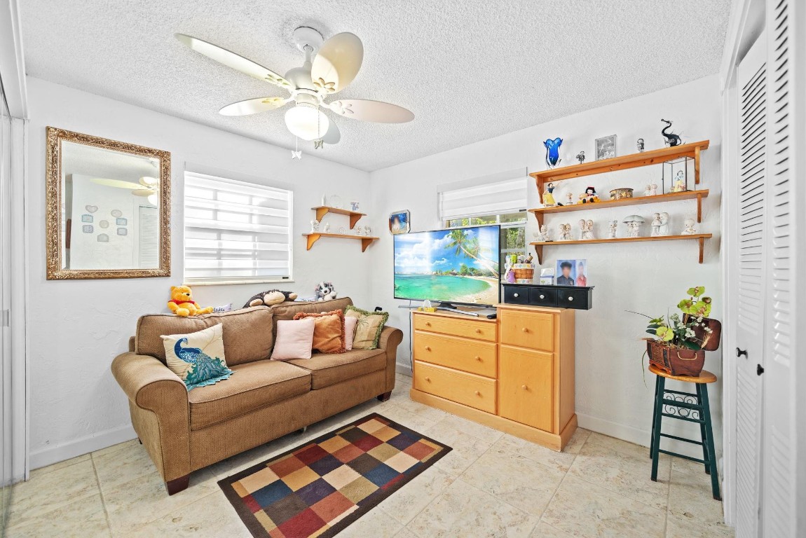 466 E 62nd Hialeah, FL 33013