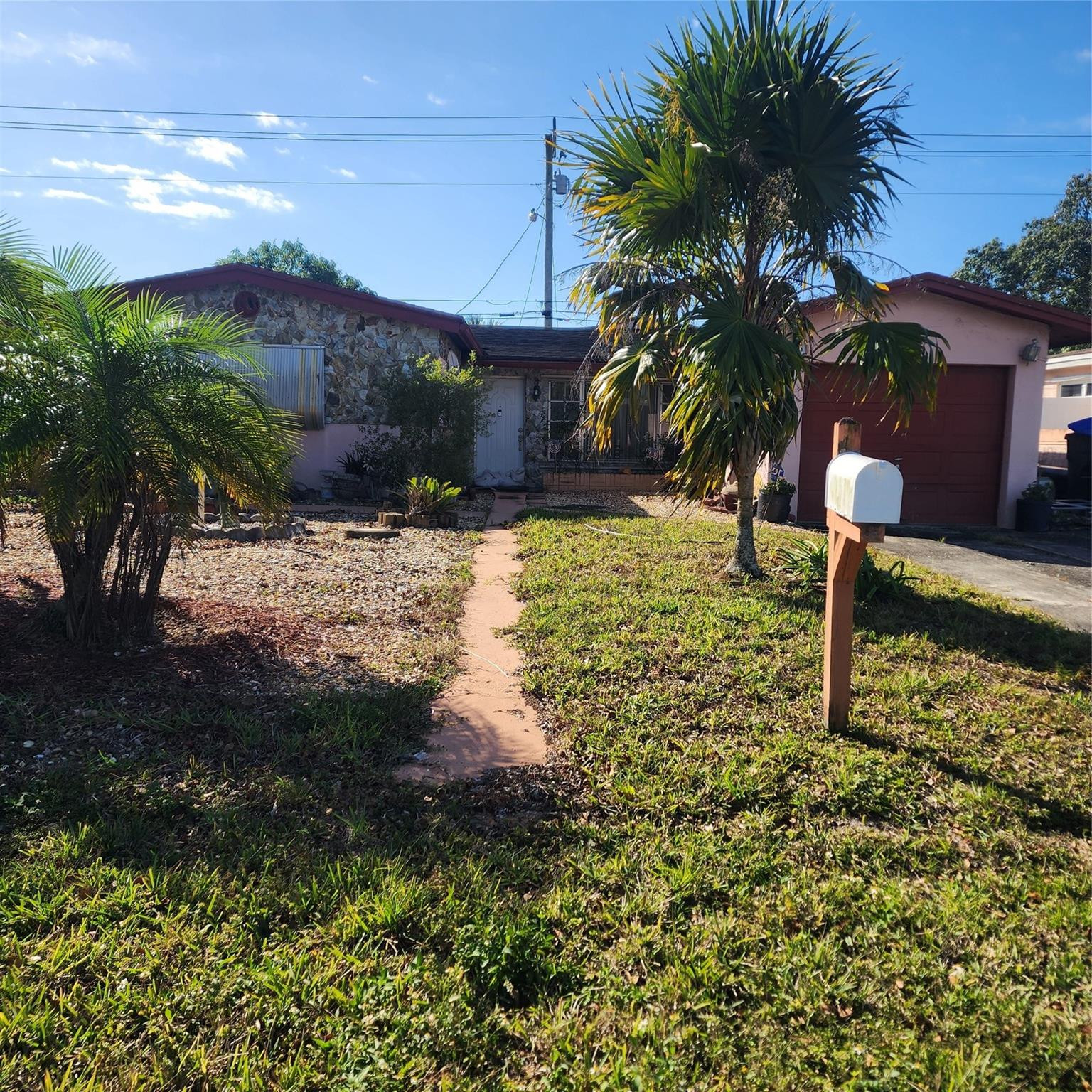 2610 NW 16th Fort Lauderdale, FL 33311