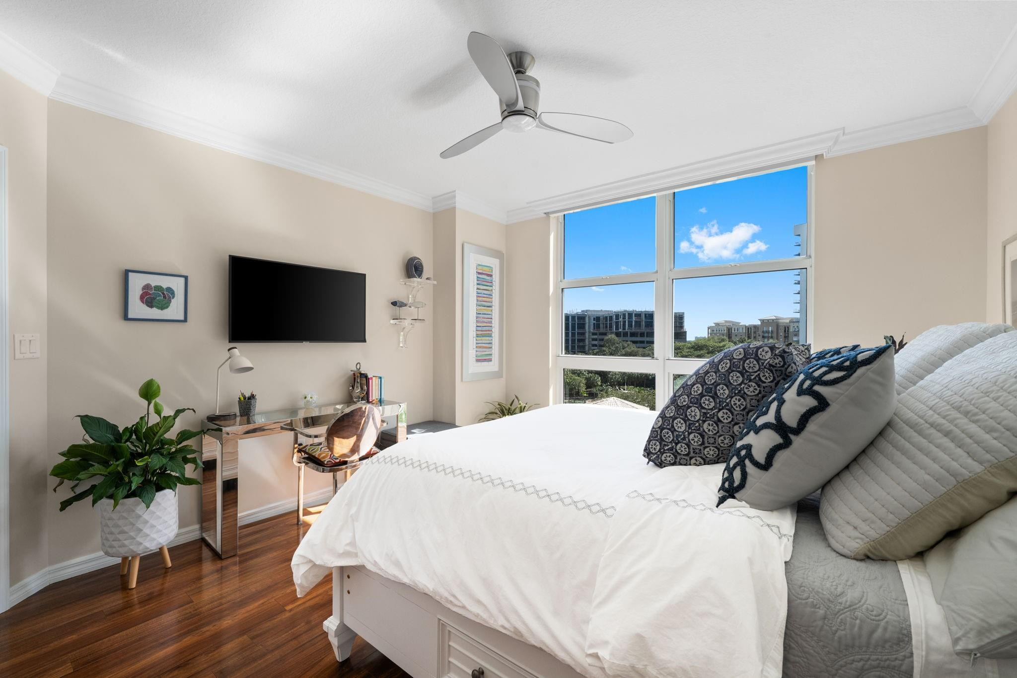 347 N New Riv #610 Fort Lauderdale, FL 33301