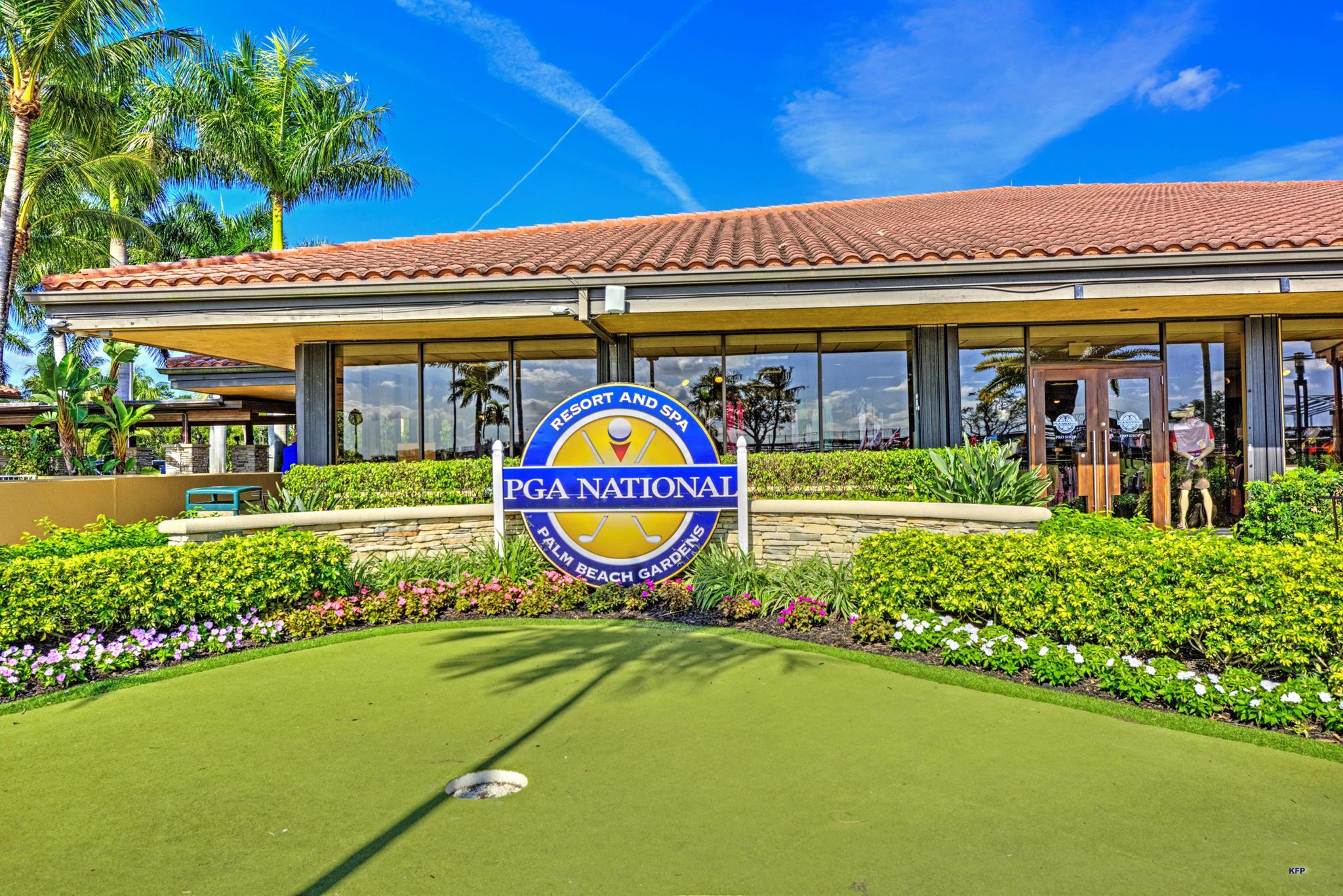 135 Brackenwood Rd,Palm Beach Gardens, FL 33418