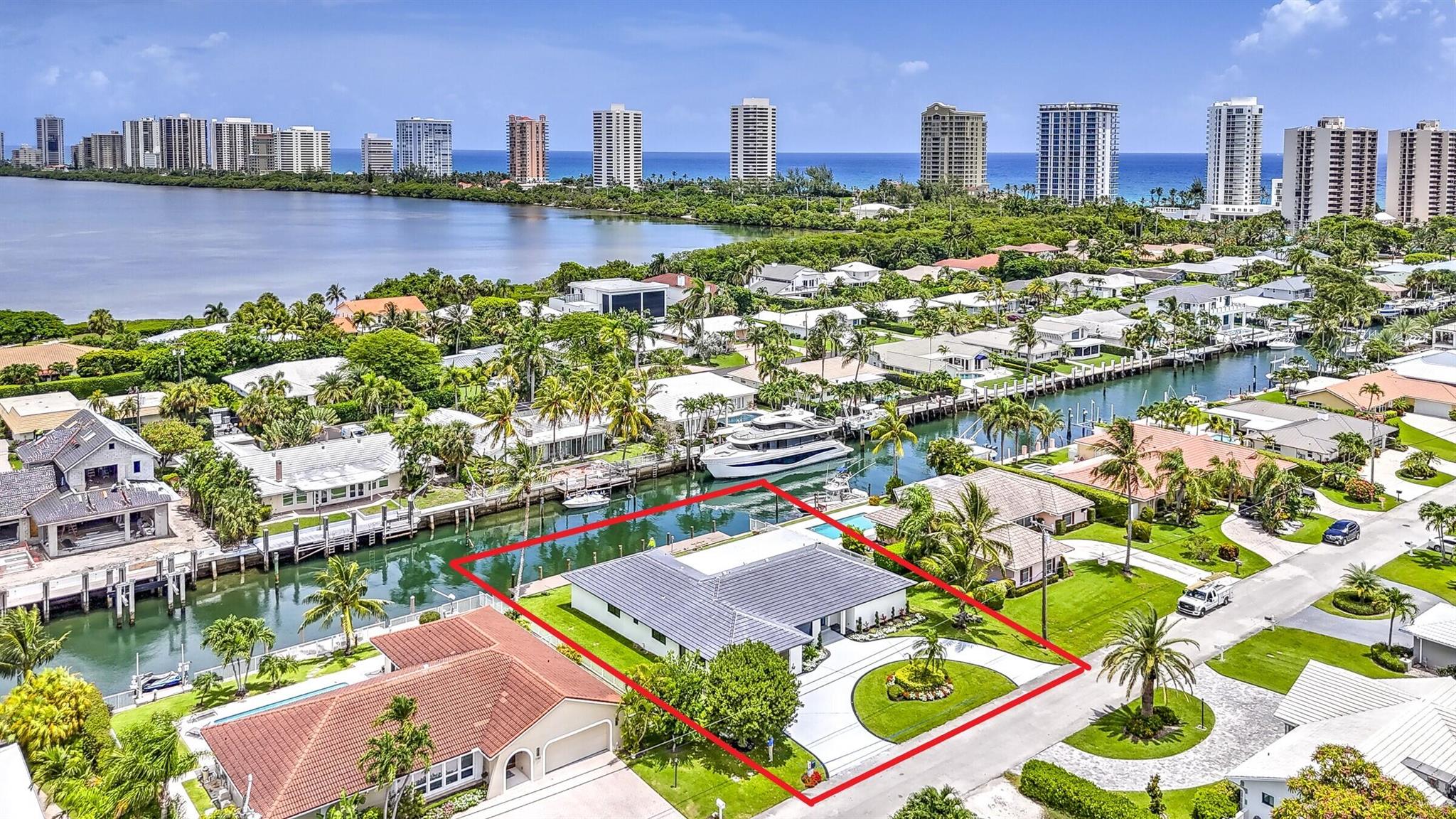 1170 Fairview Ln Singer Island, FL 33404