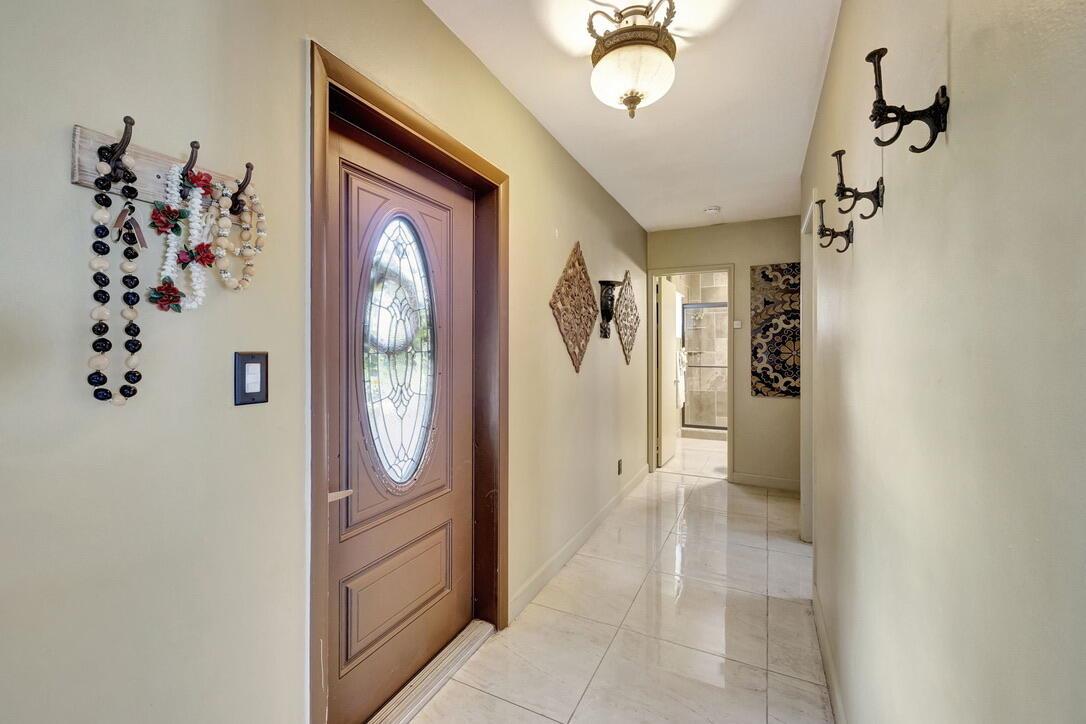 2360 SE 7th Dr Pompano Beach, FL 33062