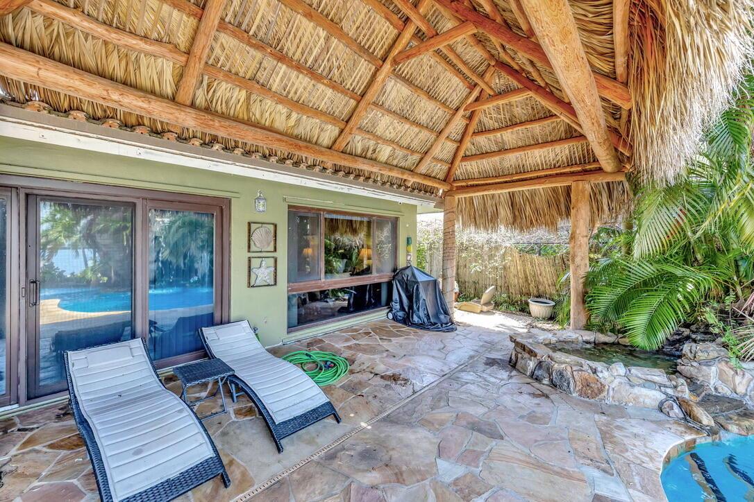 2360 SE 7th Dr Pompano Beach, FL 33062