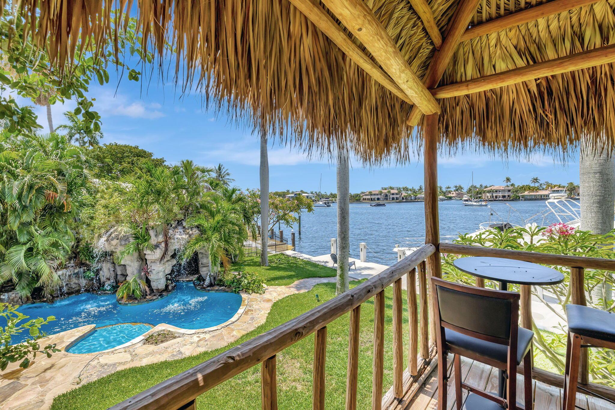 2360 SE 7th Dr Pompano Beach, FL 33062