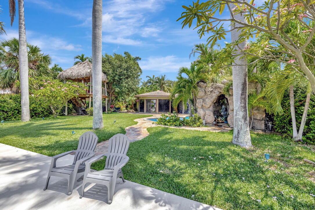 2360 SE 7th Dr Pompano Beach, FL 33062