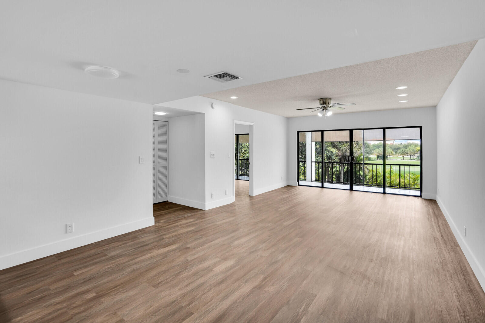1701 Presidential Way #A201,West Palm Beach, FL 33401