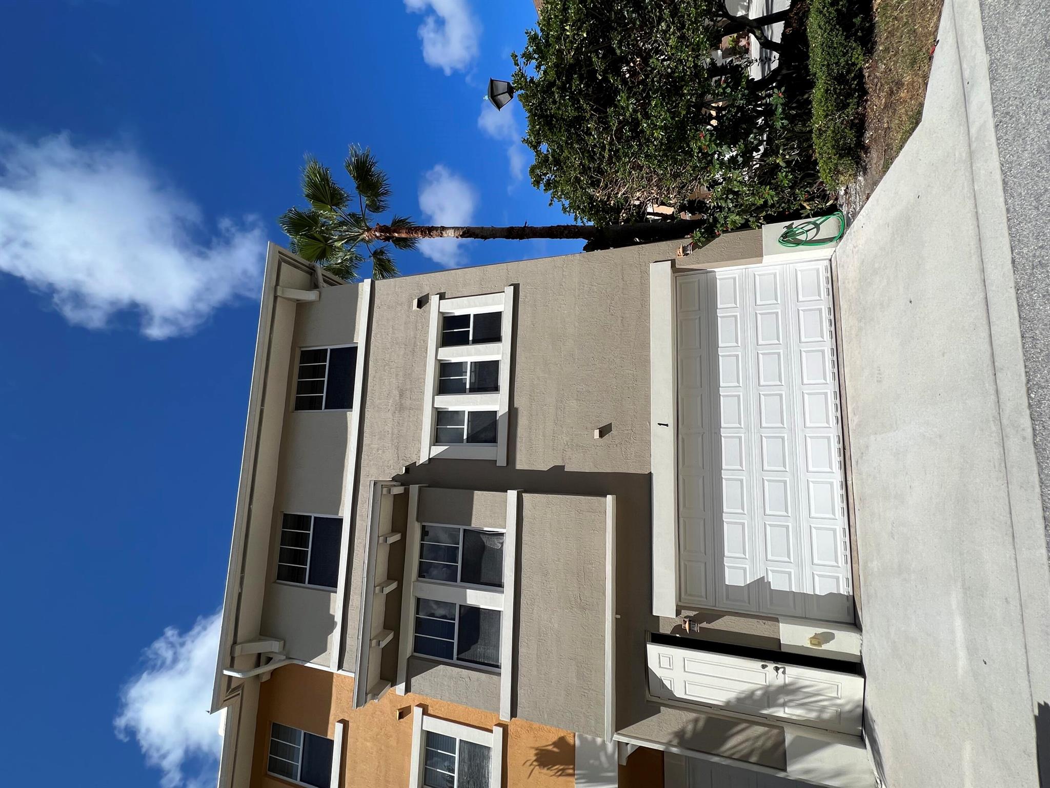 441 Amador Ln #1