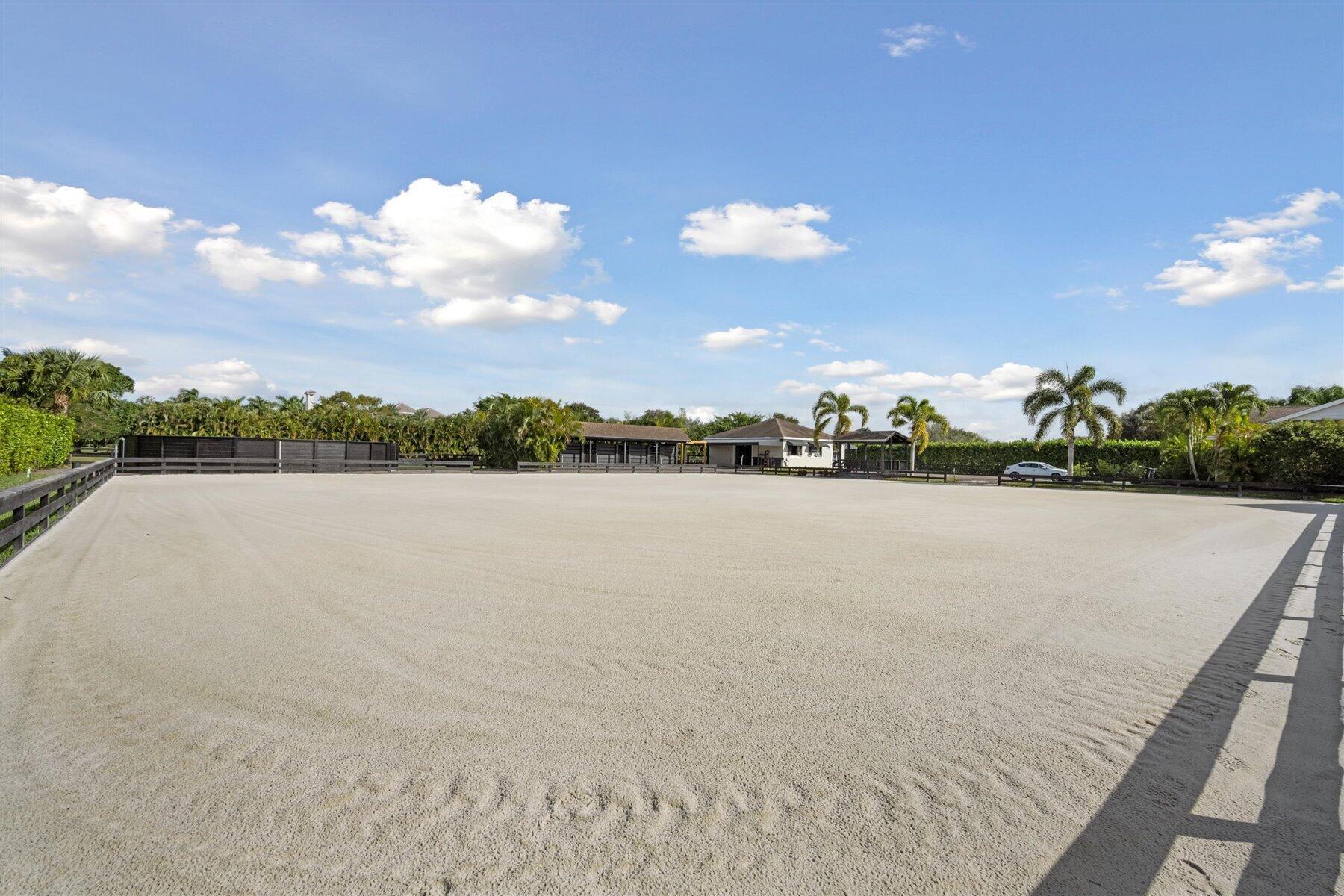 2904 Appaloosa Trl Wellington, FL 33414 2904 Appaloosa Trl Wellington, FL 33414
