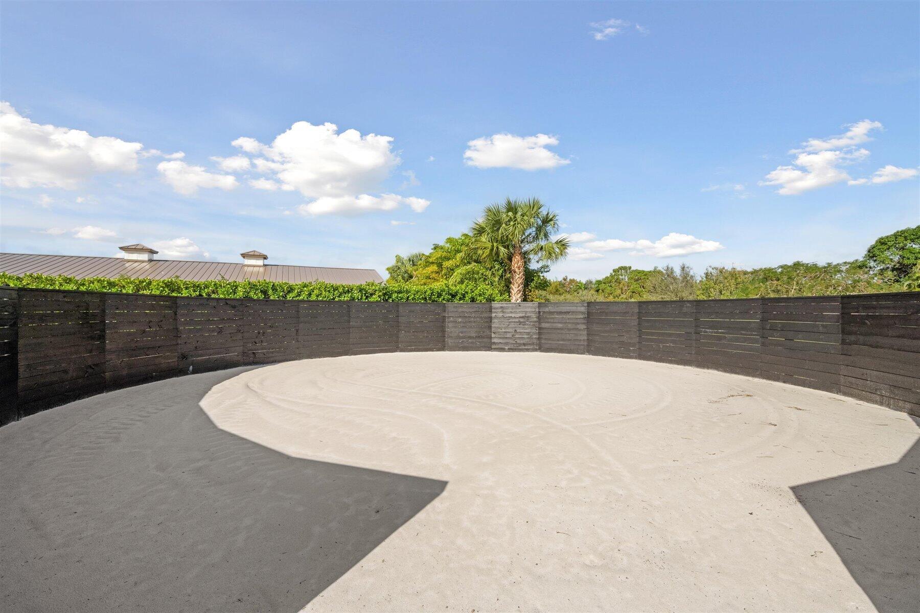 2904 Appaloosa Trl Wellington, FL 33414 2904 Appaloosa Trl Wellington, FL 33414
