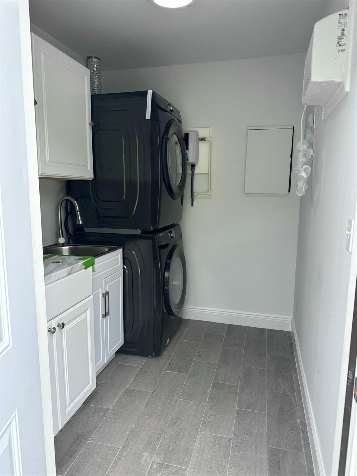 2904 Appaloosa Trl Wellington, FL 33414 2904 Appaloosa Trl Wellington, FL 33414