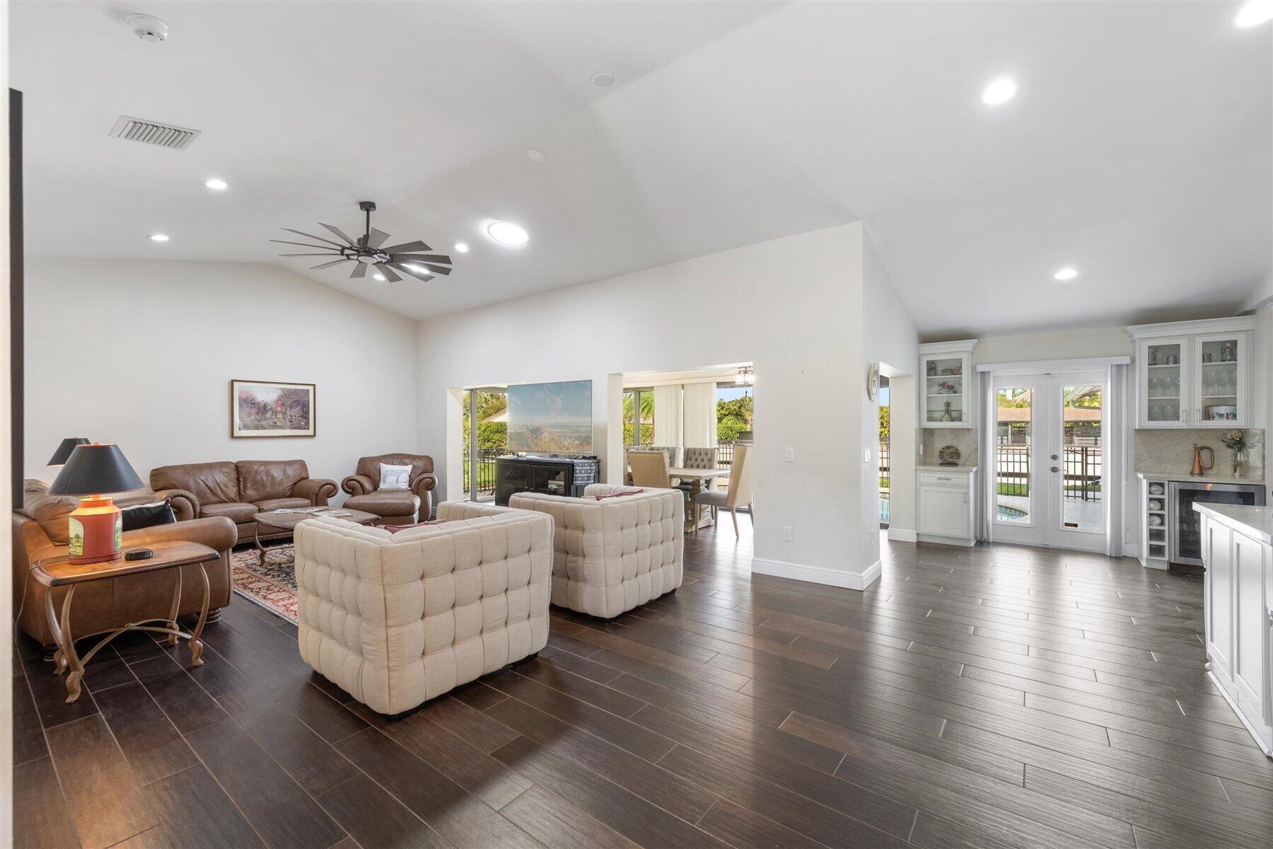 2904 Appaloosa Trl Wellington, FL 33414 2904 Appaloosa Trl Wellington, FL 33414