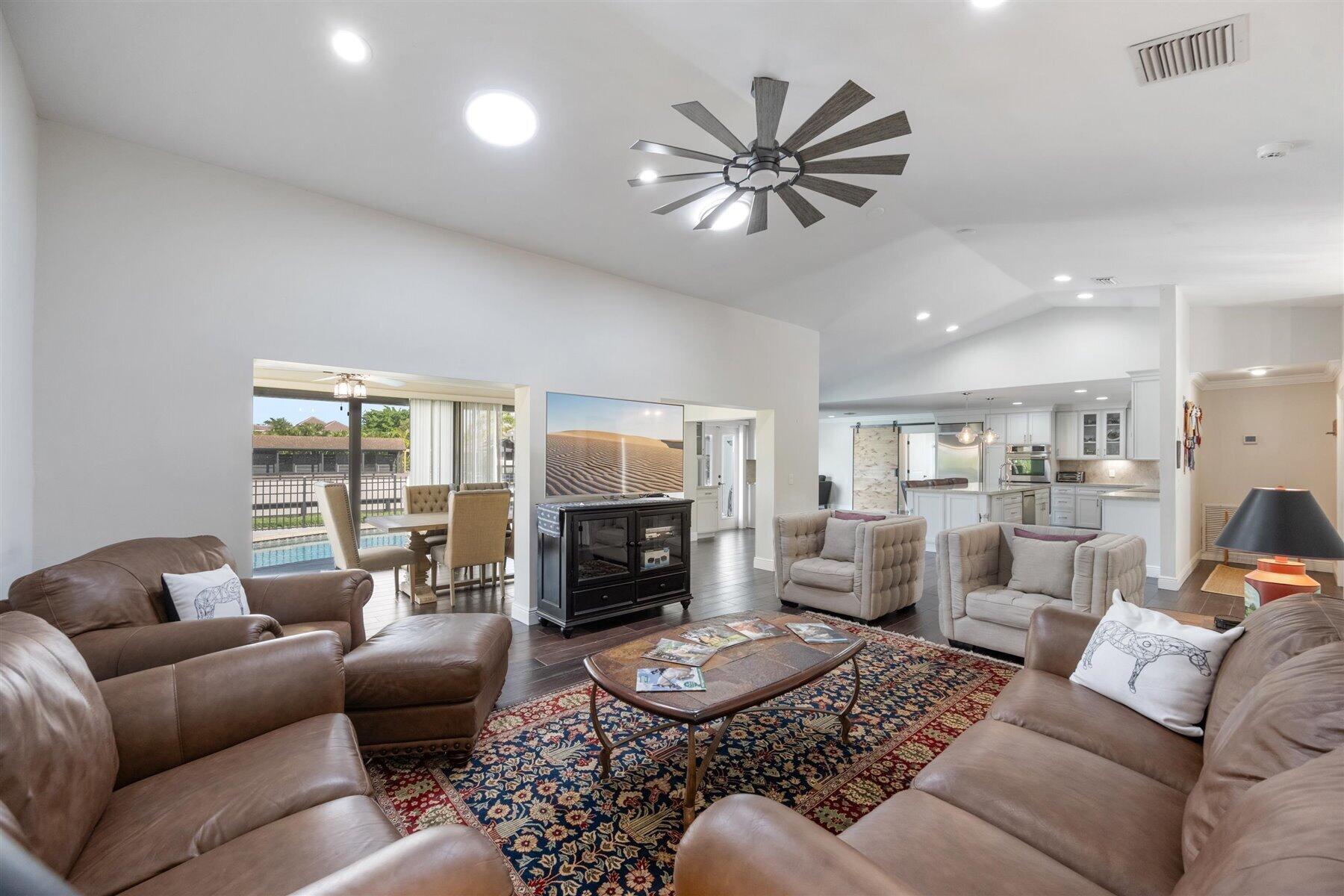 2904 Appaloosa Trl Wellington, FL 33414 2904 Appaloosa Trl Wellington, FL 33414