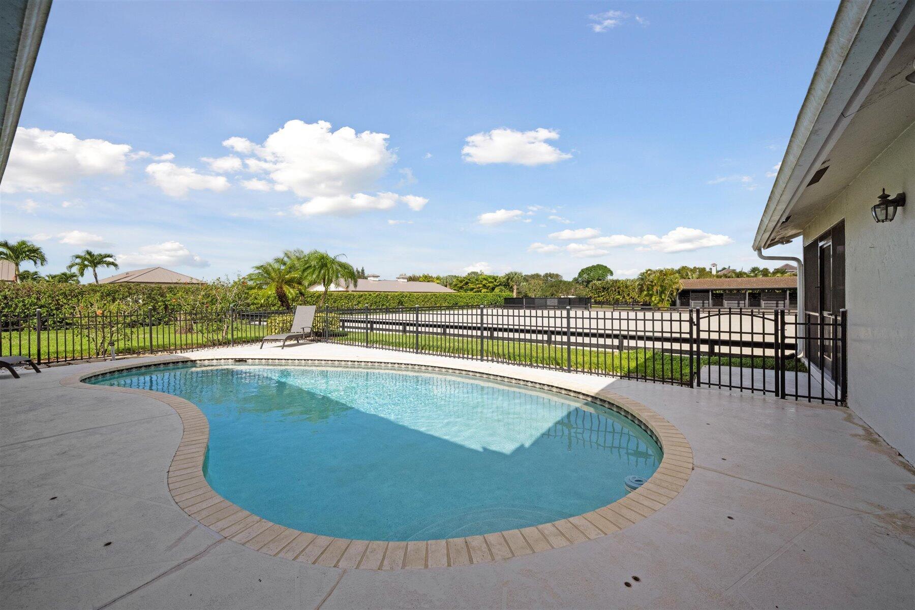 2904 Appaloosa Trl Wellington, FL 33414 2904 Appaloosa Trl Wellington, FL 33414