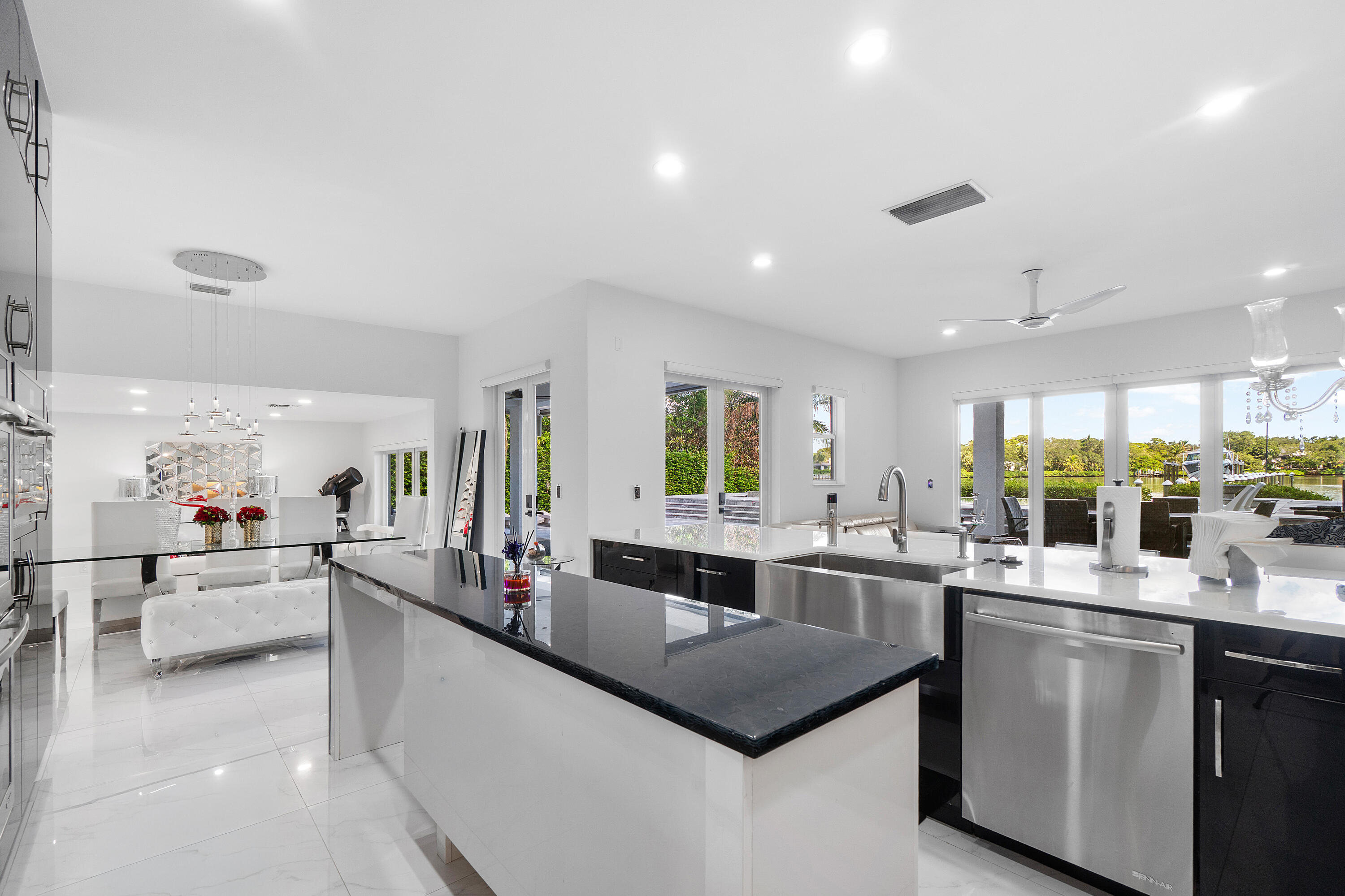 5447 Center St Jupiter, FL 33458