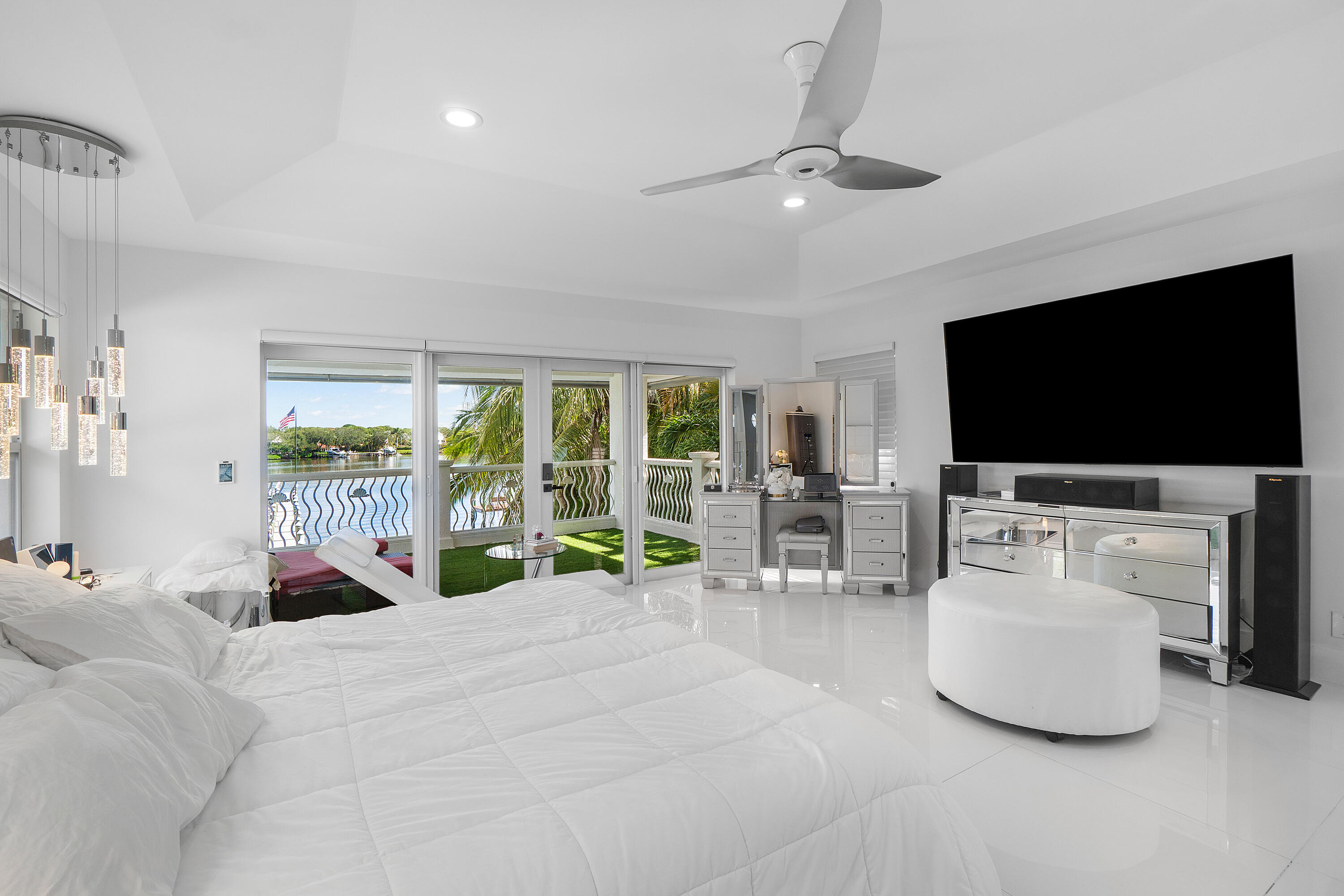 5447 Center St Jupiter, FL 33458