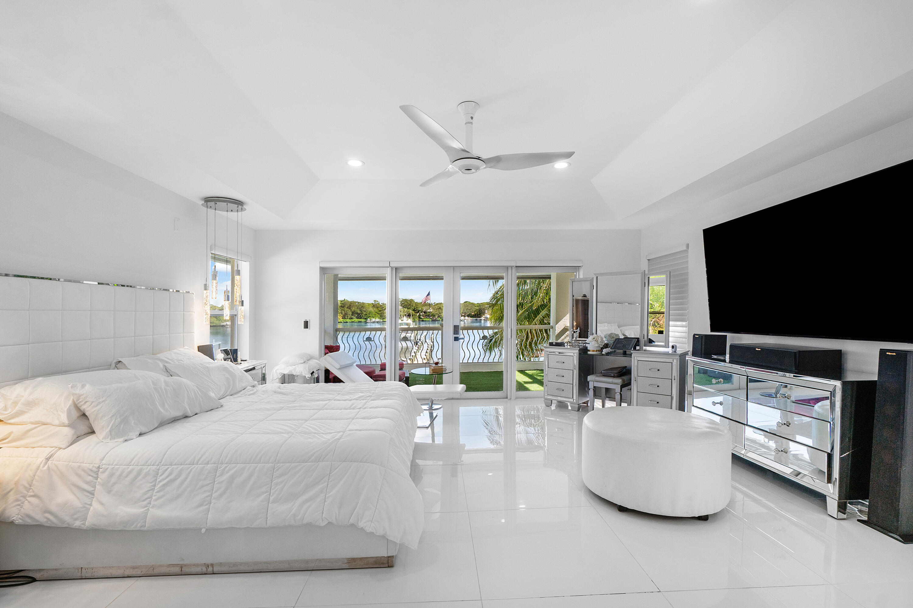 5447 Center St Jupiter, FL 33458