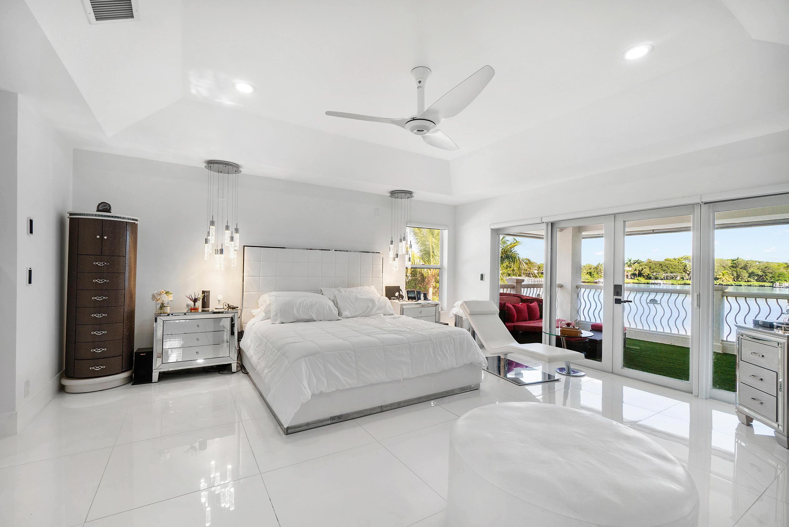 5447 Center St Jupiter, FL 33458