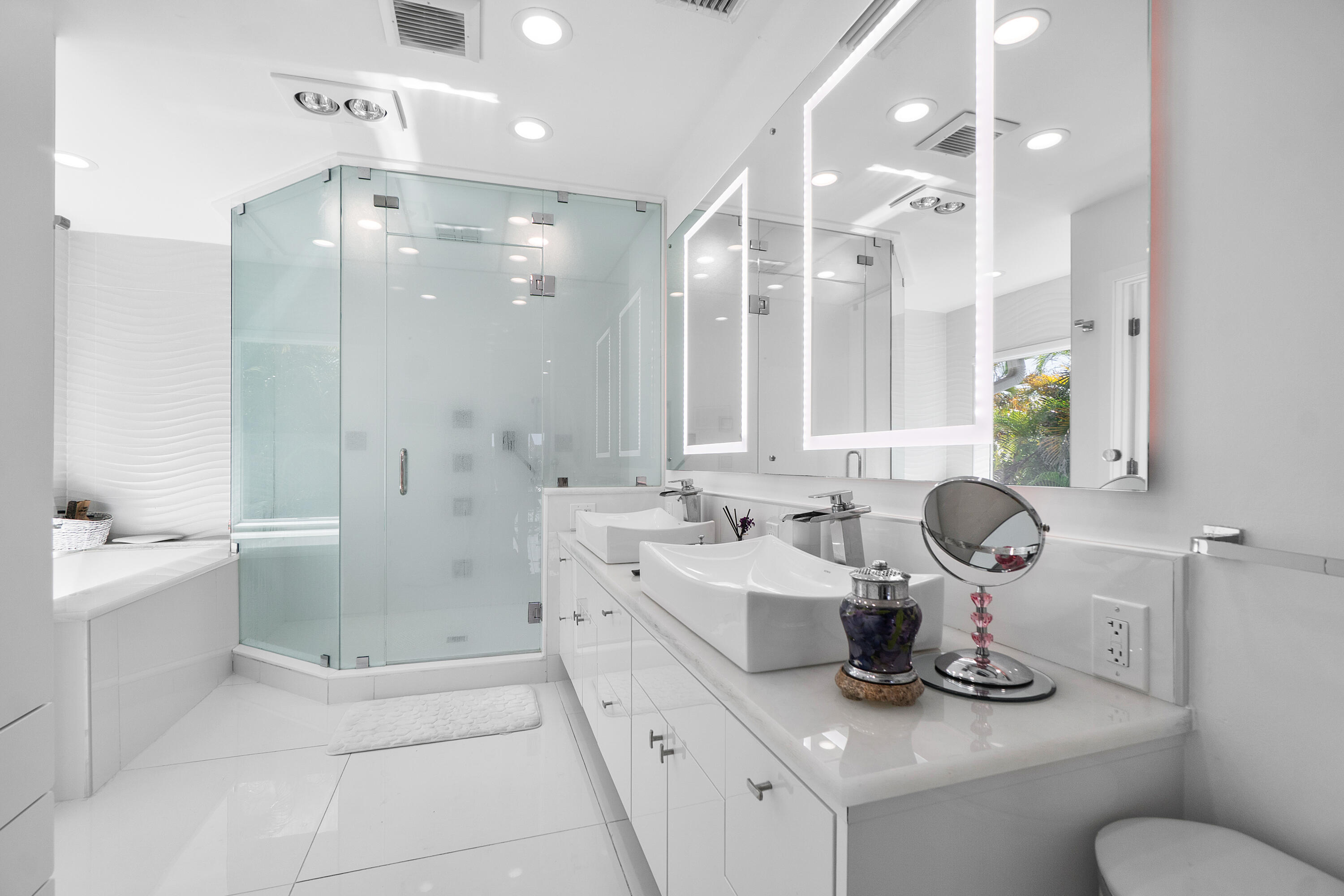 5447 Center St Jupiter, FL 33458