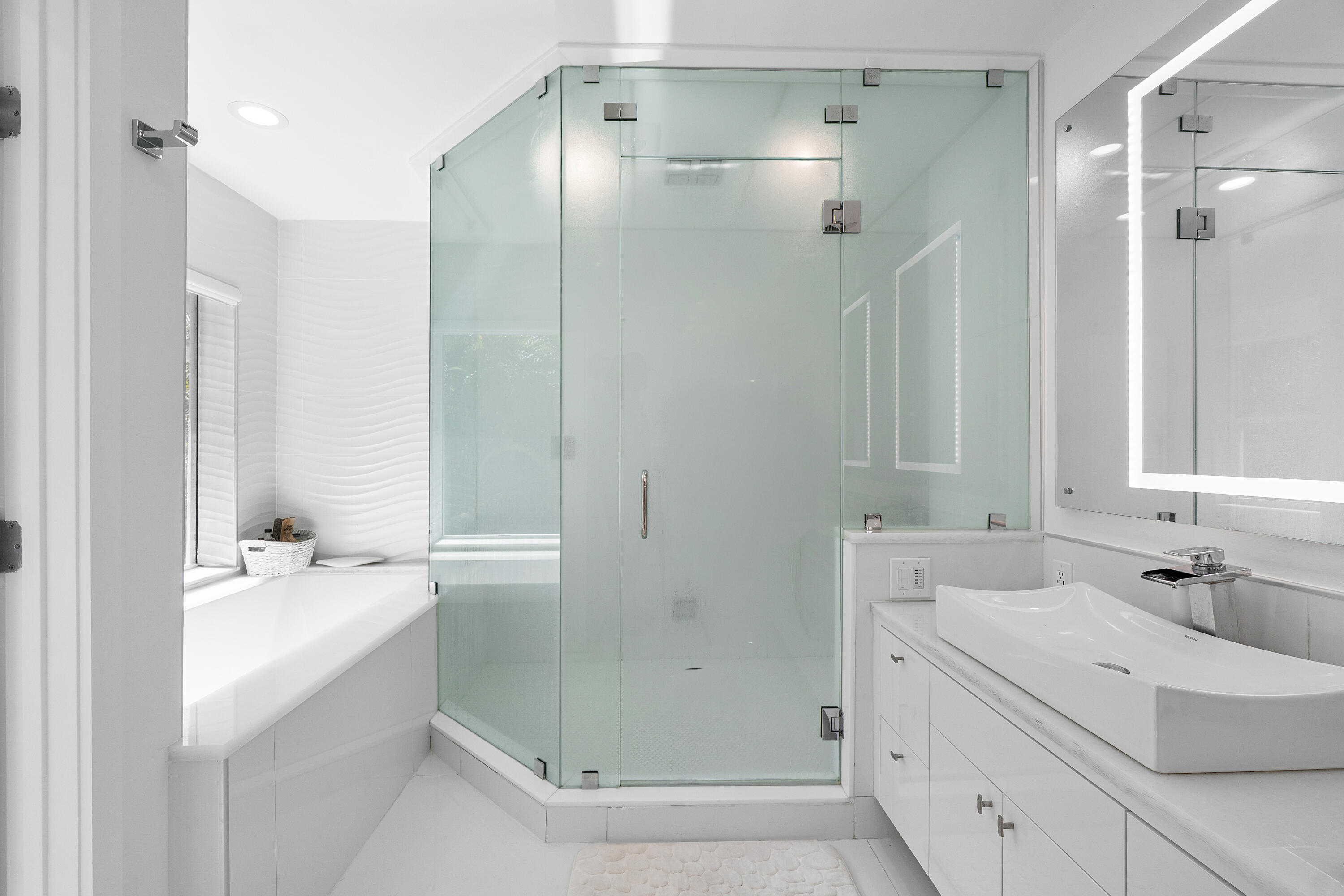 5447 Center St Jupiter, FL 33458