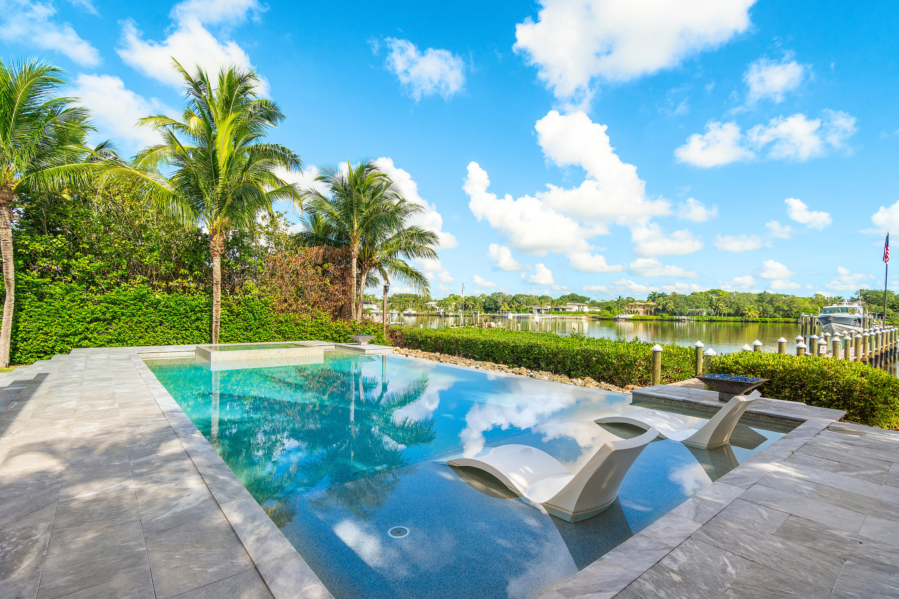 5447 Center St Jupiter, FL 33458