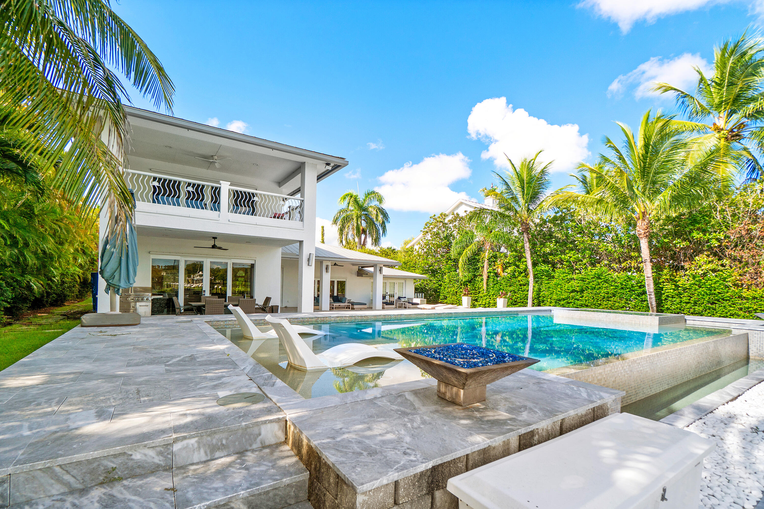 5447 Center St Jupiter, FL 33458