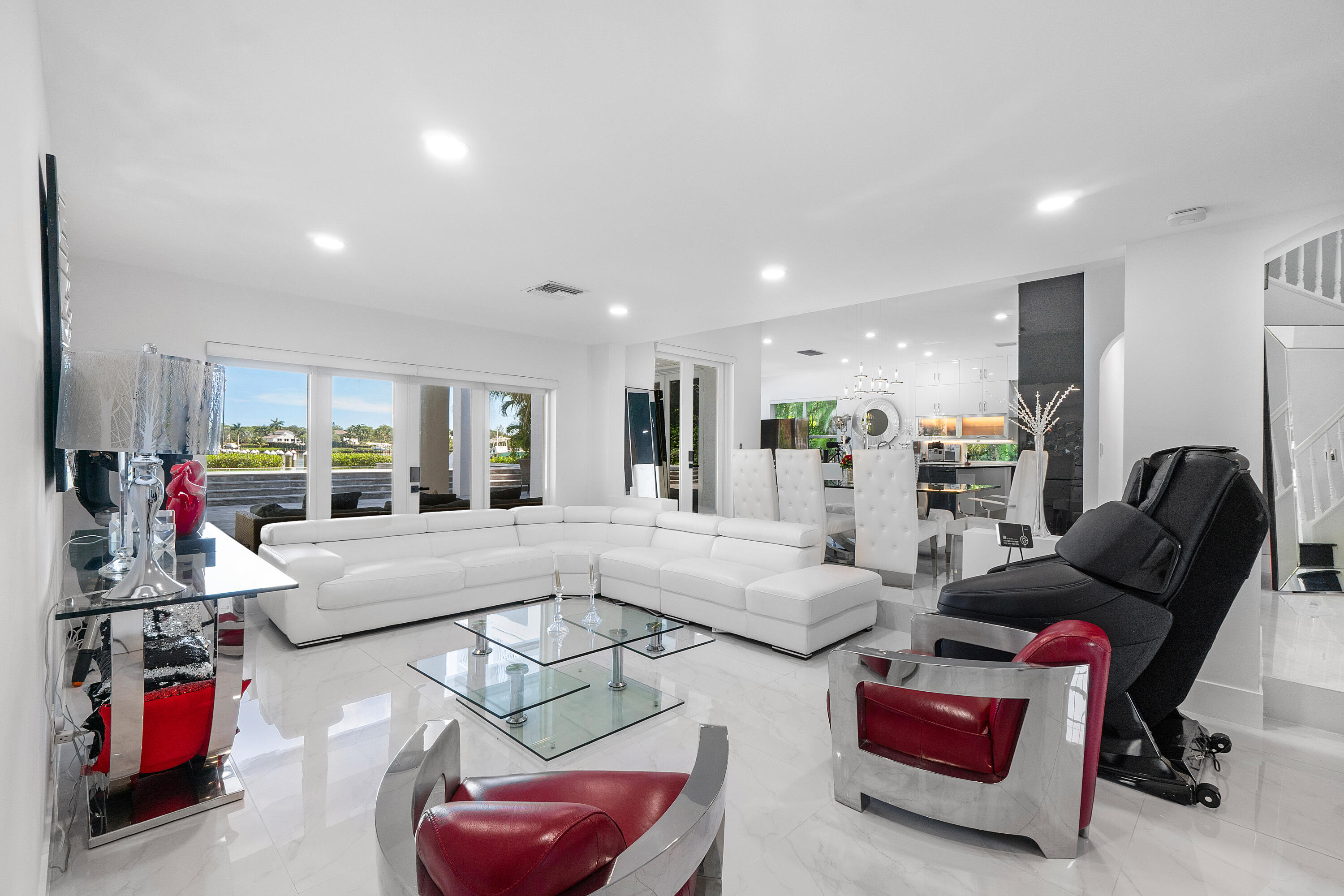 5447 Center St Jupiter, FL 33458