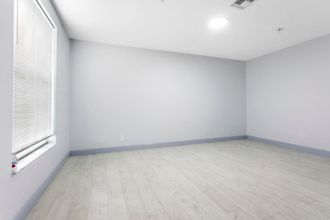 4316 Main Jupiter, FL 33458