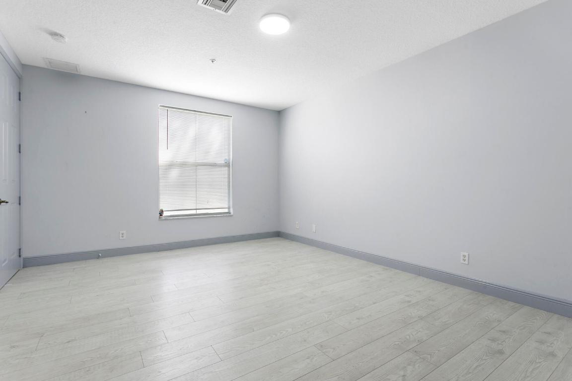 4316 Main Jupiter, FL 33458