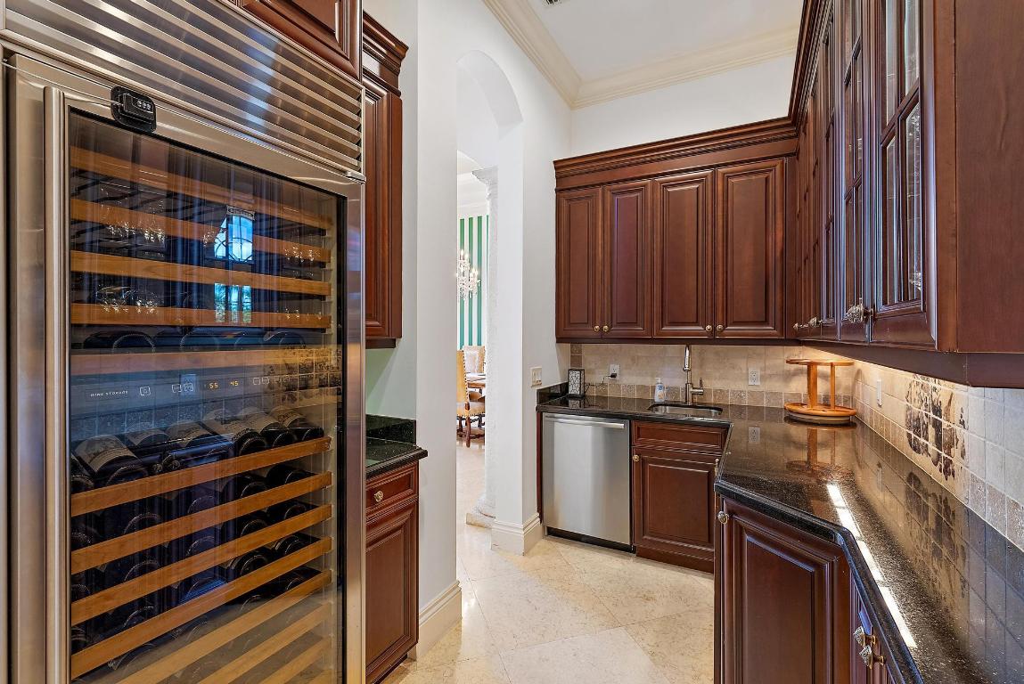 18669 SE Palm Is Ln Jupiter, FL 33458