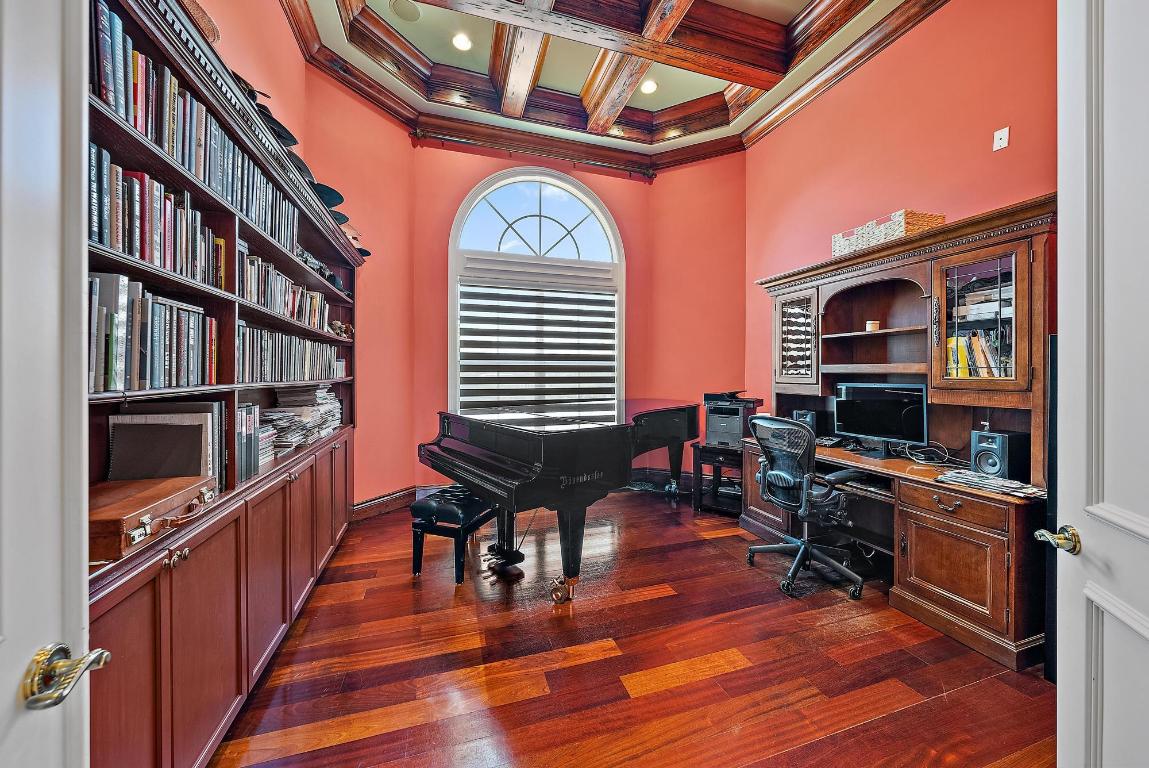 18669 SE Palm Is Ln Jupiter, FL 33458