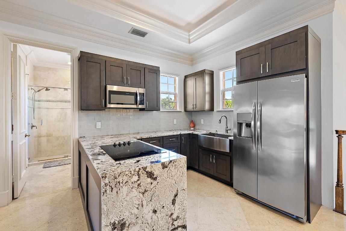 18669 SE Palm Is Ln Jupiter, FL 33458