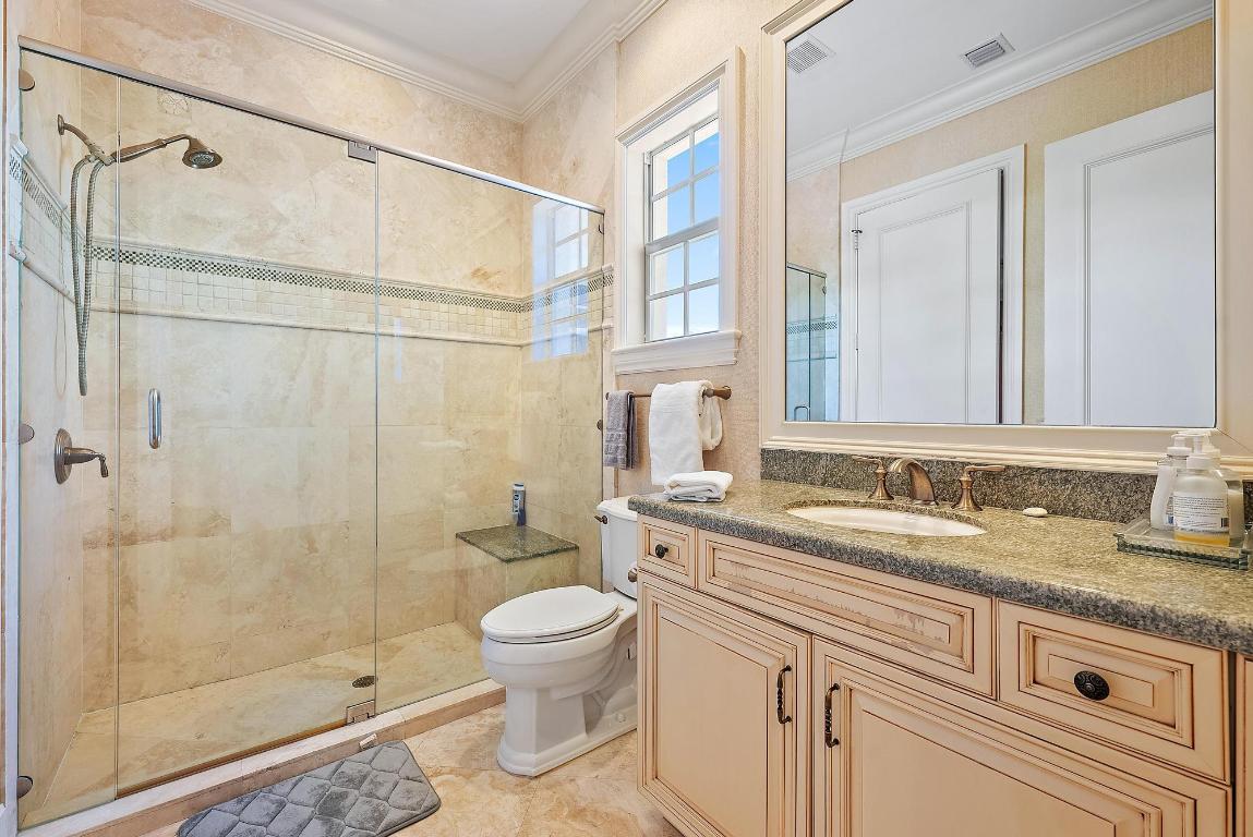 18669 SE Palm Is Ln Jupiter, FL 33458