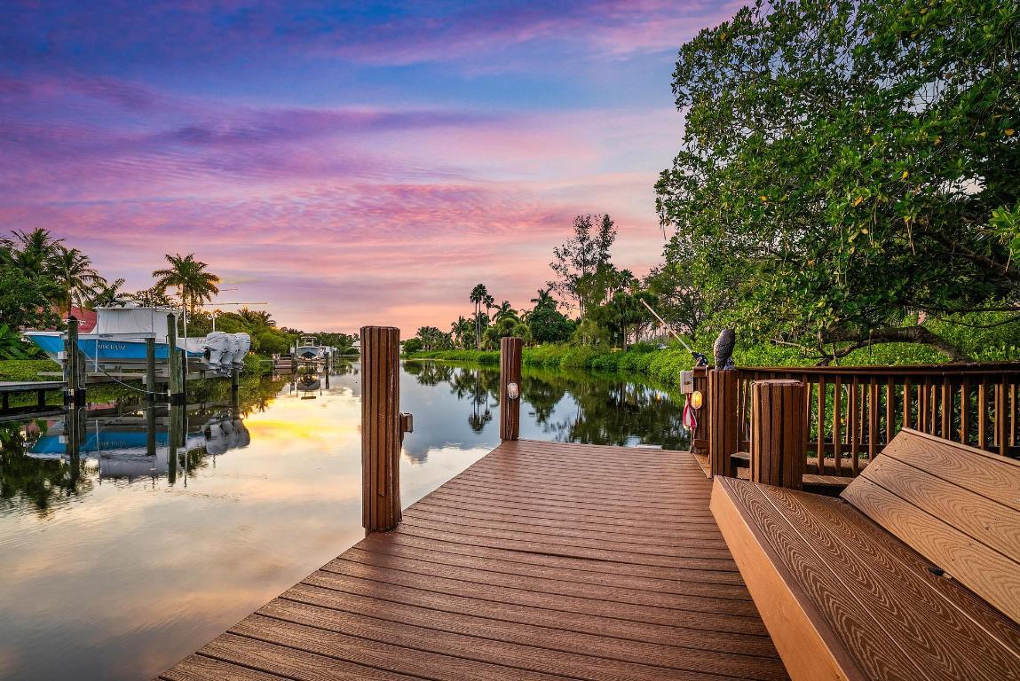 18669 SE Palm Is Ln Jupiter, FL 33458