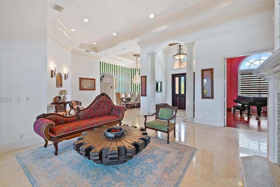 18669 SE Palm Is Ln Jupiter, FL 33458