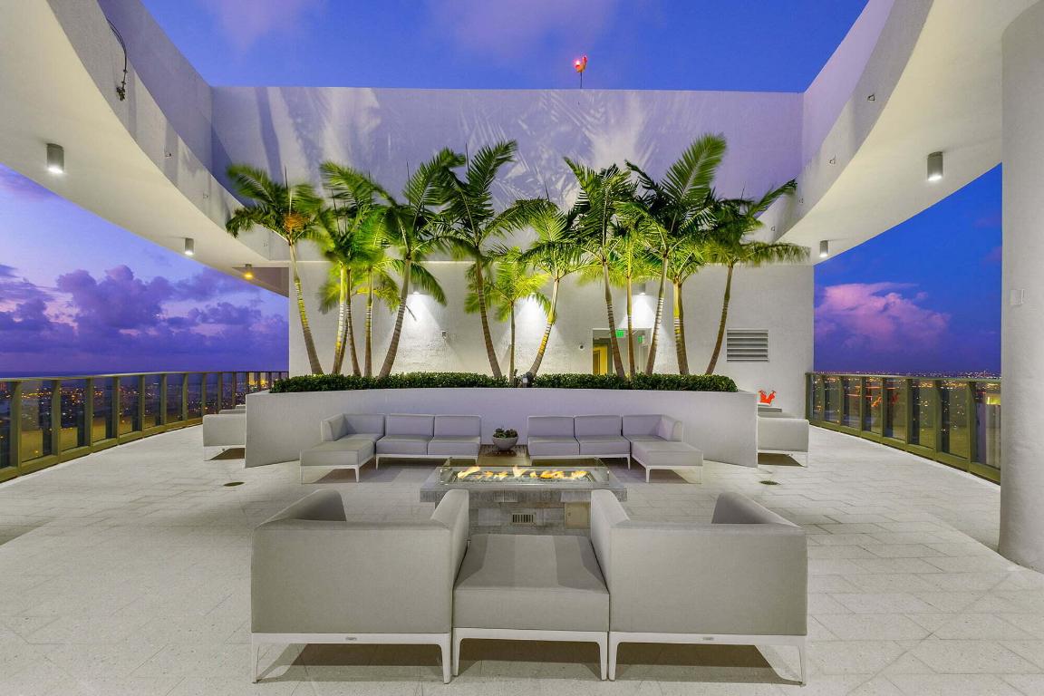 500 E Las Olas #3908 Fort Lauderdale, FL 33301