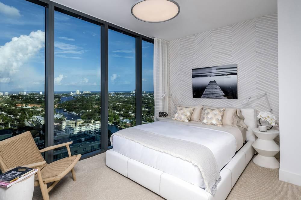 500 E Las Olas #3908 Fort Lauderdale, FL 33301