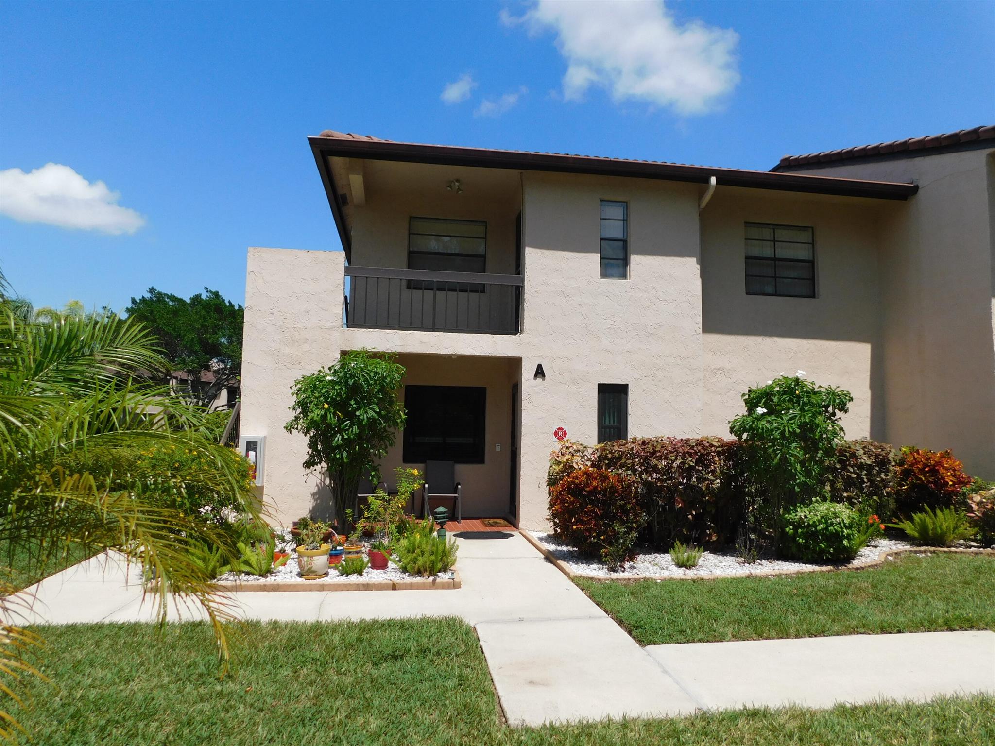 9285 Vista Del Lago #36a