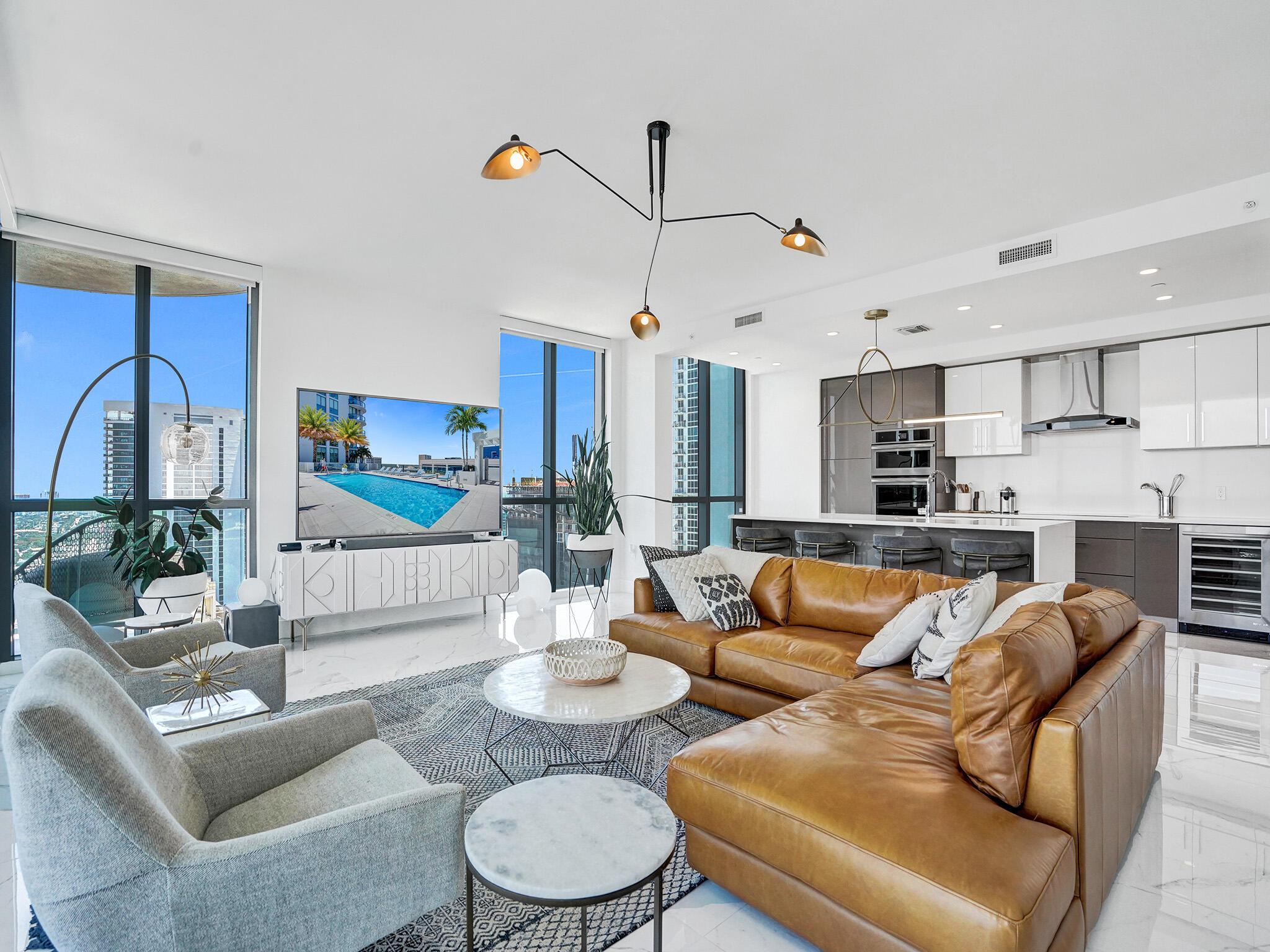 100 E Las Olas Blvd #3301 Fort Lauderdale, FL 33301