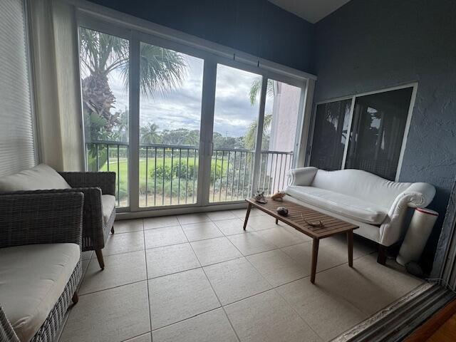 2604 Fairway Dr Jupiter, FL 33477